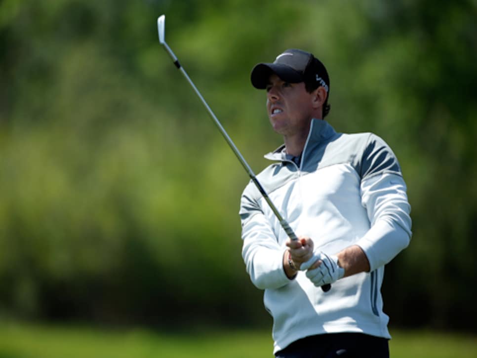 /content/dam/images/golfdigest/fullset/2015/07/20/55ad7211b01eefe207f68a7a_blogs-the-loop-loop-mcilroy-shell-140404-518.jpg