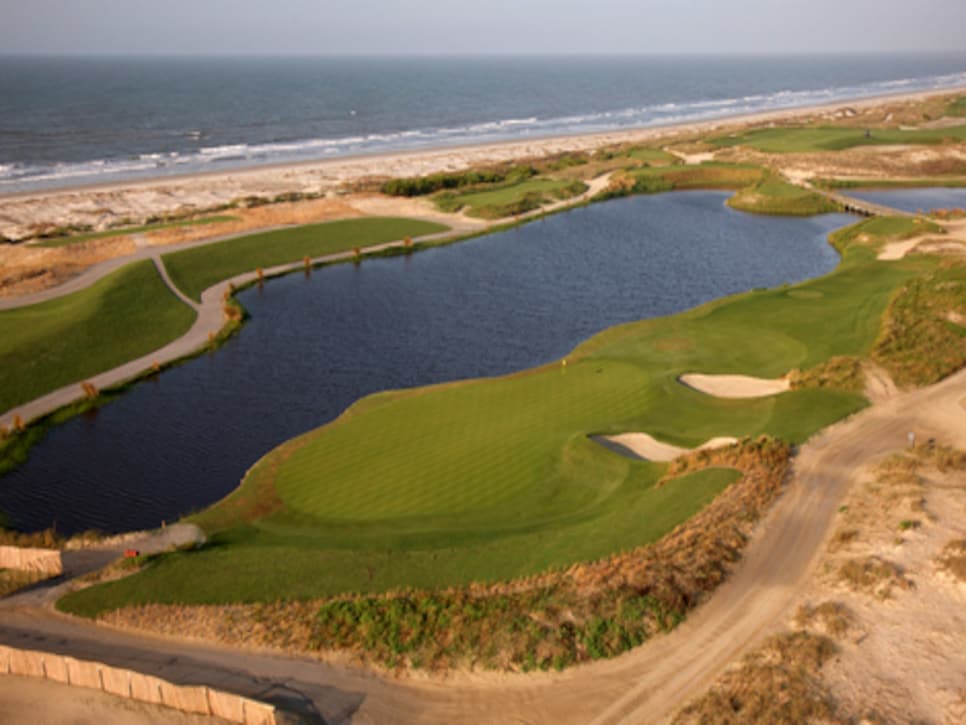 /content/dam/images/golfdigest/fullset/2015/07/20/55ad73f7b01eefe207f6a6f9_golf-courses-blogs-wheres-matty-g-Kiawah_2.jpg