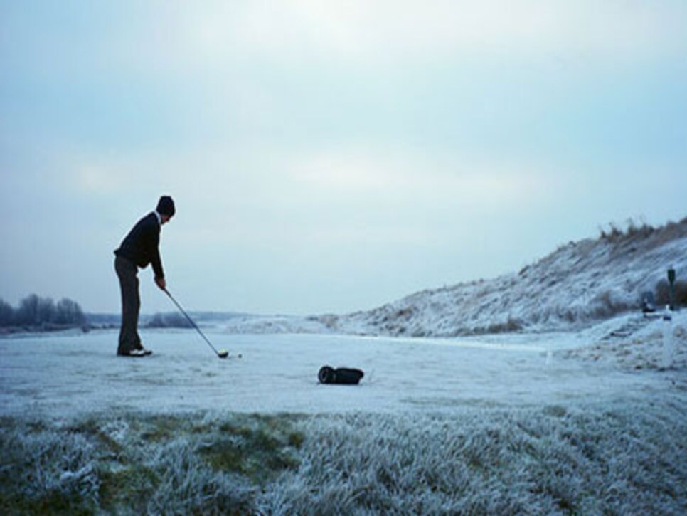 6 Cold-Weather Pieces You Need to Dominate Winter Golf - LINKS