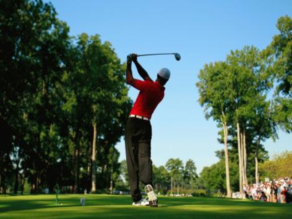 /content/dam/images/golfdigest/fullset/2015/07/20/55ad7456b01eefe207f6ab08_golf-instruction-blogs-theinstructionblog-assets_c-2011-08-tiger_instruction-thumb-470x313-41502.jpg