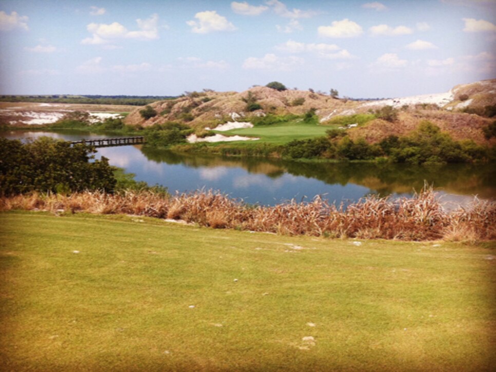 /content/dam/images/golfdigest/fullset/2015/07/20/55ad74eab01eefe207f6b246_golf-courses-blogs-wheres-matty-g-assets_c-2012-05-Streamsong_Blue_7-thumb-470x470-68804.jpg