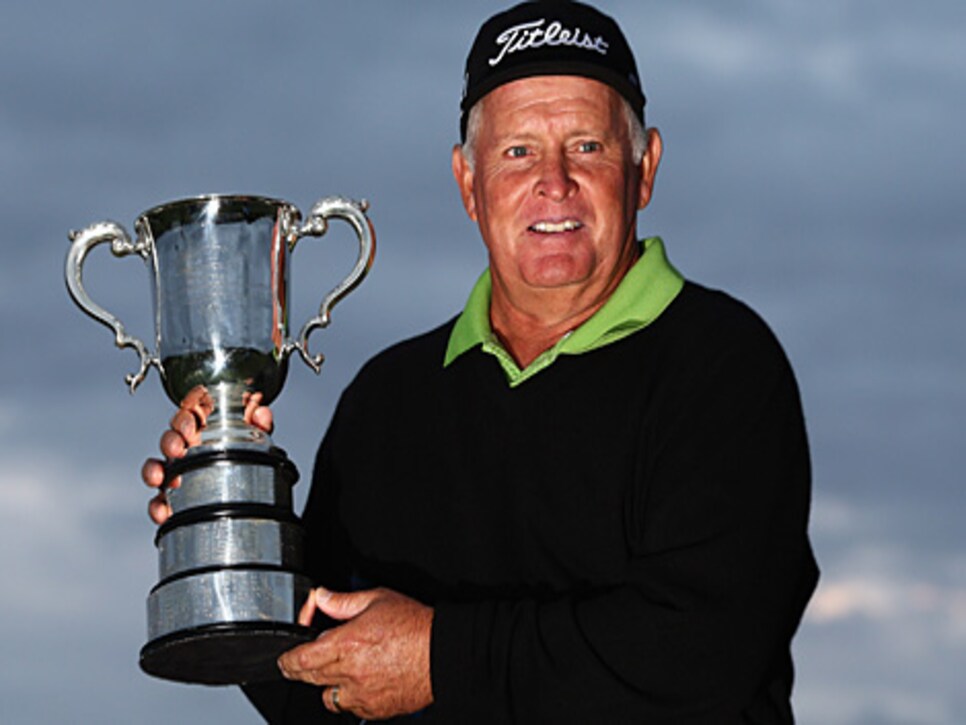 /content/dam/images/golfdigest/fullset/2015/07/20/55ad75feadd713143b426fc1_golf-tours-news-blogs-local-knowledge-assets_c-2012-12-peter-senior-australian-open-thumb-470x307-85282.jpg