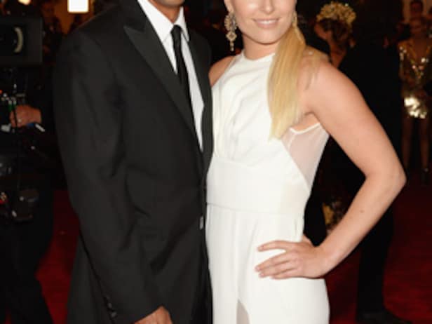 scottie thompson dating