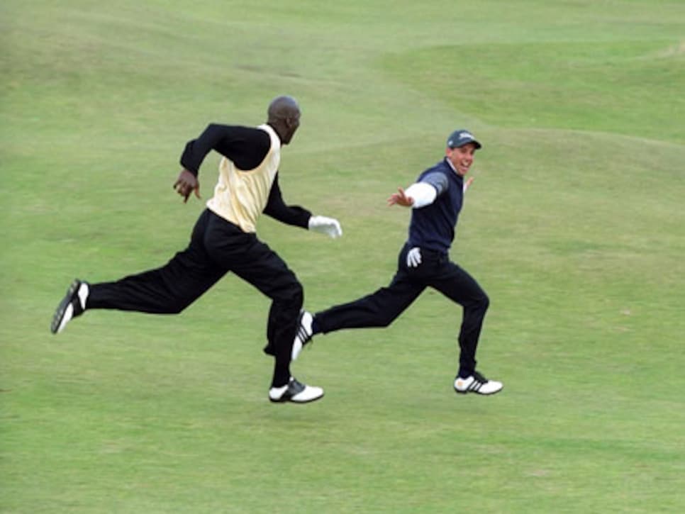 Ellers Cosmic Gå forud The greatest golf photo of all time? Michael Jordan and Sergio Garcia |  This is the Loop | Golf Digest