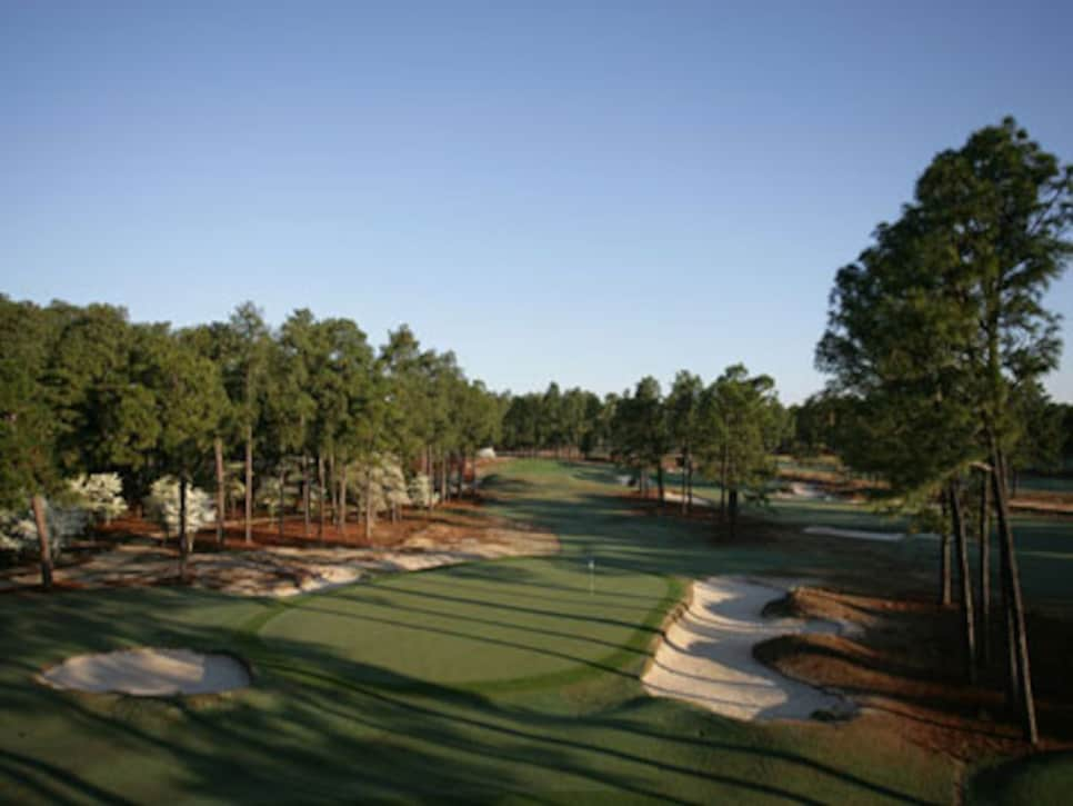 /content/dam/images/golfdigest/fullset/2015/07/20/55ad777aadd713143b4280e2_golf-tours-news-blogs-local-knowledge-assets_c-2014-01-blog-pinehurst-0103-thumb-470x314-108923.jpg