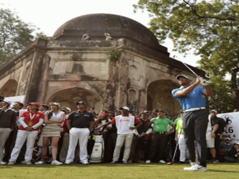 /content/dam/images/golfdigest/fullset/2015/07/20/55ad7849b01eefe207f6d9ec_golf-tours-news-blogs-local-knowledge-assets_c-2014-02-tiger-india-thumb-300x300-112703.png