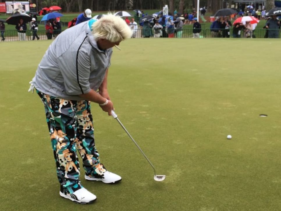 Golf on CBS ⛳ on X: John Daly and John Daly's pants are having quite the  round at St. Andrews:   / X