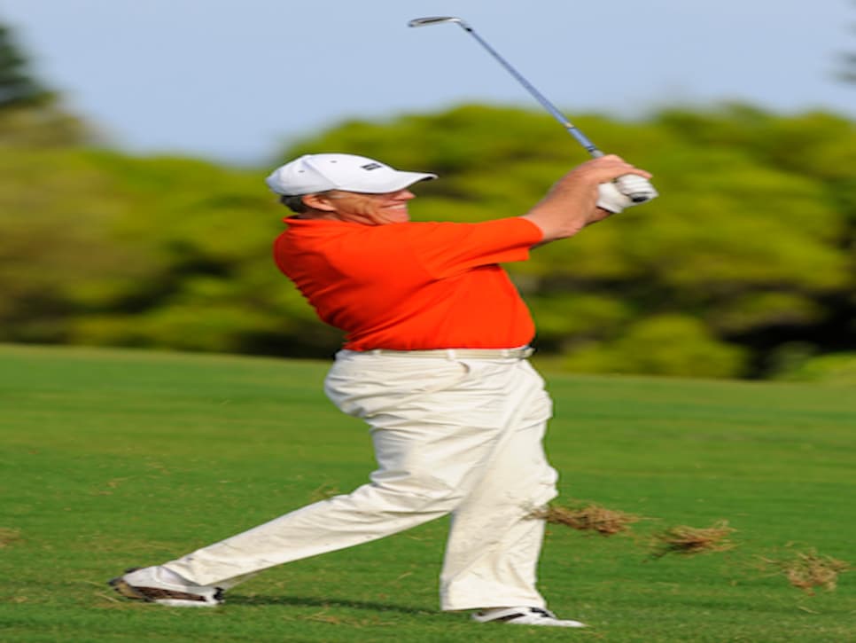 /content/dam/images/golfdigest/fullset/2015/07/20/55ad78bdadd713143b429196_blogs-the-loop-assets_c-2014-05-JElway-thumb-290x504-134704.jpg