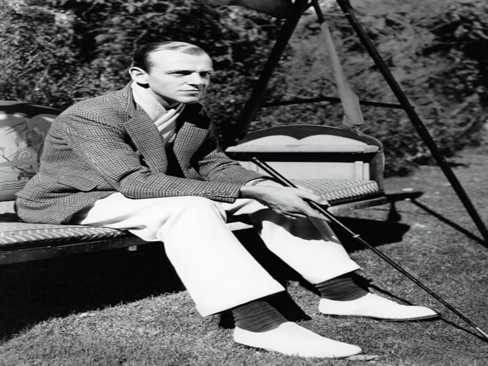 /content/dam/images/golfdigest/fullset/2015/07/20/55ad78c5add713143b42921c_blogs-the-loop-loop-impact-fred-astaire.jpg