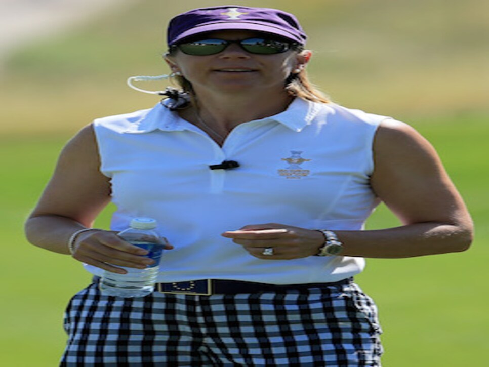 /content/dam/images/golfdigest/fullset/2015/07/20/55ad7903add713143b4295cf_blogs-the-loop-assets_c-2014-06-AnnikaS-thumb-280x443-134889.jpg