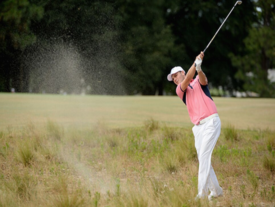 /content/dam/images/golfdigest/fullset/2015/07/20/55ad7925b01eefe207f6e536_blogs-the-loop-loop-kaymer-fifth-hole-shot-518.jpg