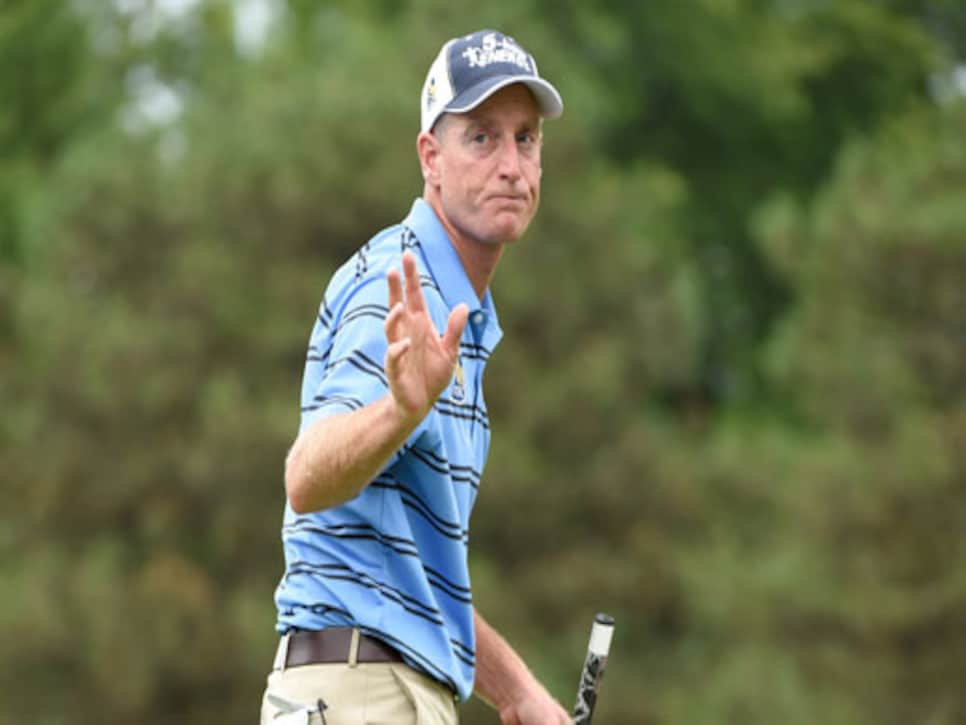 /content/dam/images/golfdigest/fullset/2015/07/20/55ad79abb01eefe207f6eb98_blogs-the-loop-blog-jim-furyk-0728.jpg