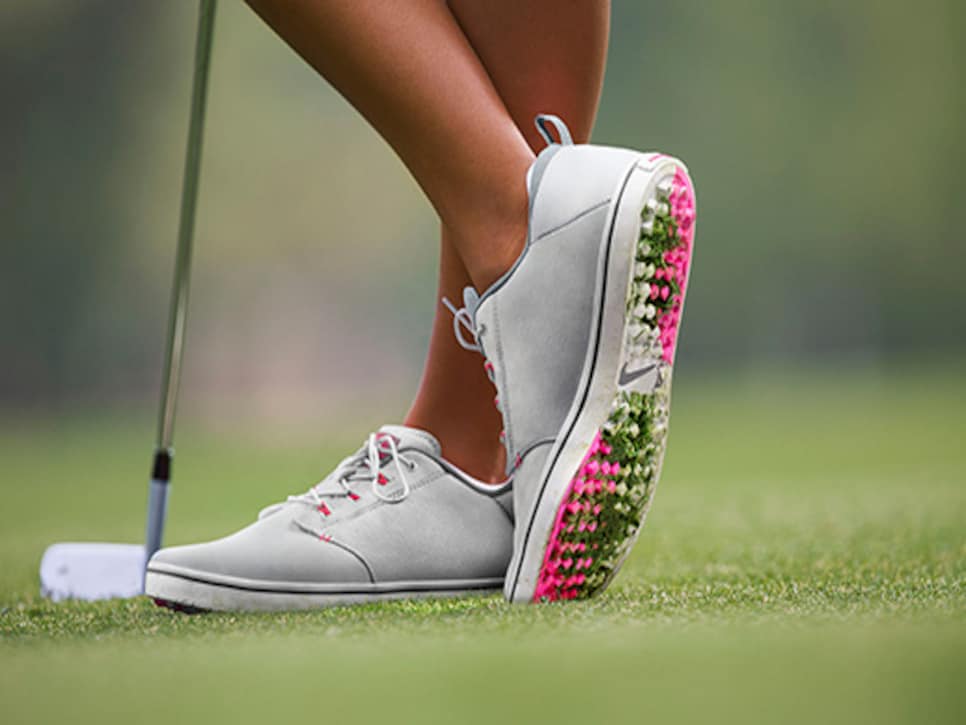 womens golf nike shoes