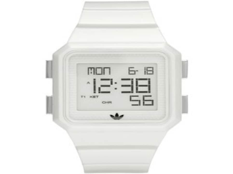 /content/dam/images/golfdigest/fullset/2015/07/20/55ad79f7add713143b42a25a_blogs-the-loop-loop-watches-Adidas-Peachtree-300.jpg