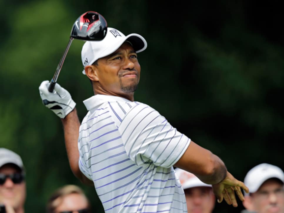 /content/dam/images/golfdigest/fullset/2015/07/20/55ad7a28add713143b42a51d_blogs-the-loop-assets_c-2014-07-tiger-woods-bridgestone-drive-518-thumb-518x384-136958.jpg