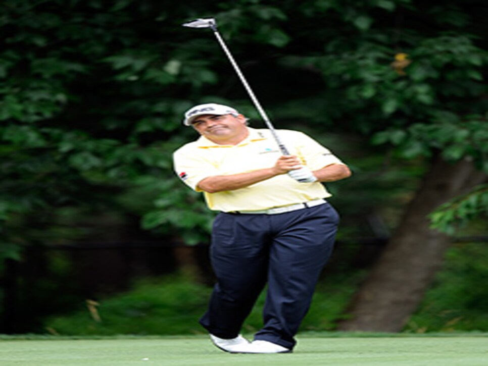 /content/dam/images/golfdigest/fullset/2015/07/20/55ad7a77add713143b42a989_blogs-the-loop-loop-Angel-Cabrera-before-250.jpg