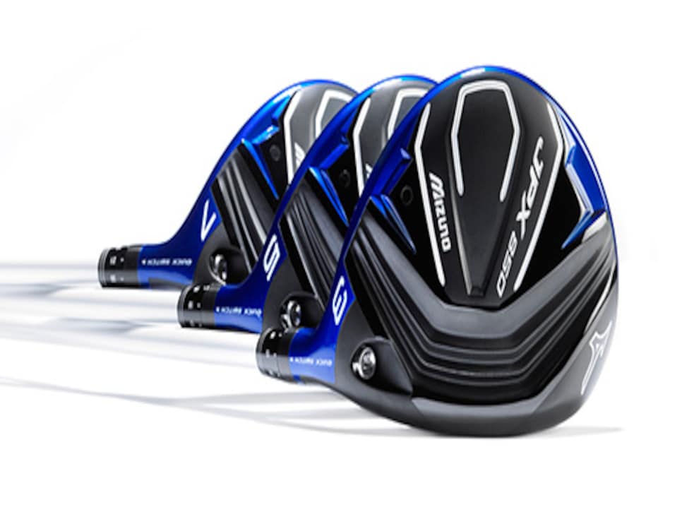 /content/dam/images/golfdigest/fullset/2015/07/20/55ad7b4fadd713143b42b557_blogs-the-loop-loop-mizuno-JPX850_WoodsGroup-518.jpg