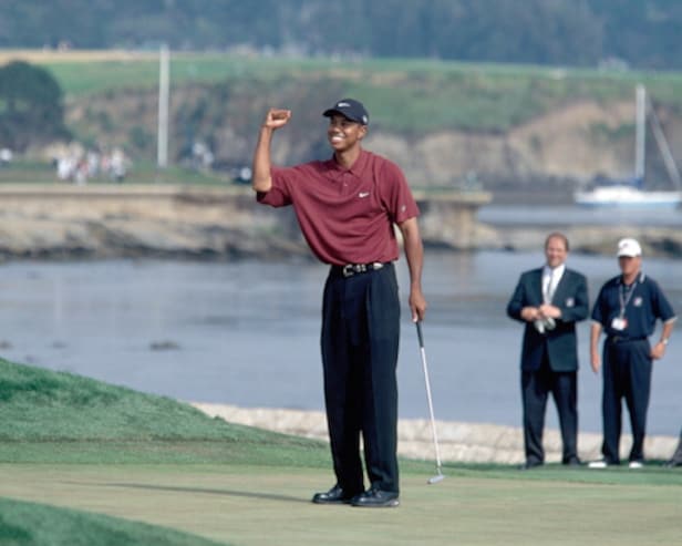 you-won’t-believe-how-much-tiger-woods’-historic-2000-season-would-have-earned-him-in-2024-money