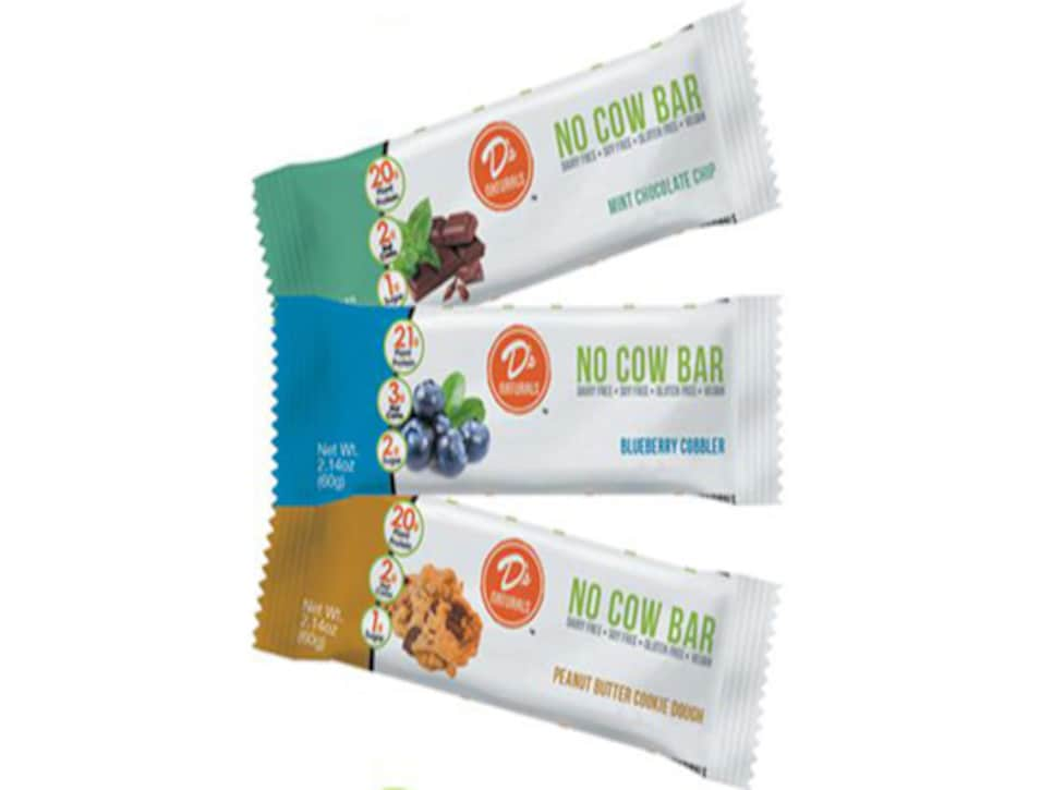 /content/dam/images/golfdigest/fullset/2015/07/20/55ad7c5fadd713143b42c442_blogs-the-loop-protein-bars-nocowbar.jpg