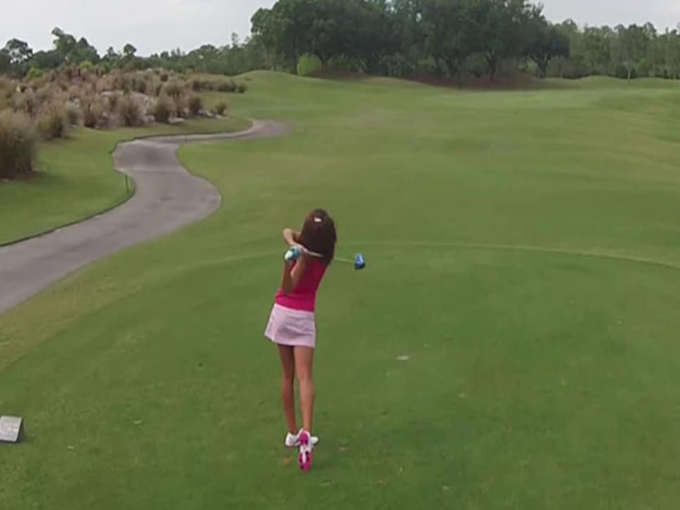 /content/dam/images/golfdigest/fullset/2015/07/20/55ad7cf4add713143b42cc16_blogs-the-loop-assets_c-2015-05-holly-golf-560-thumb-560x374-157532.jpg