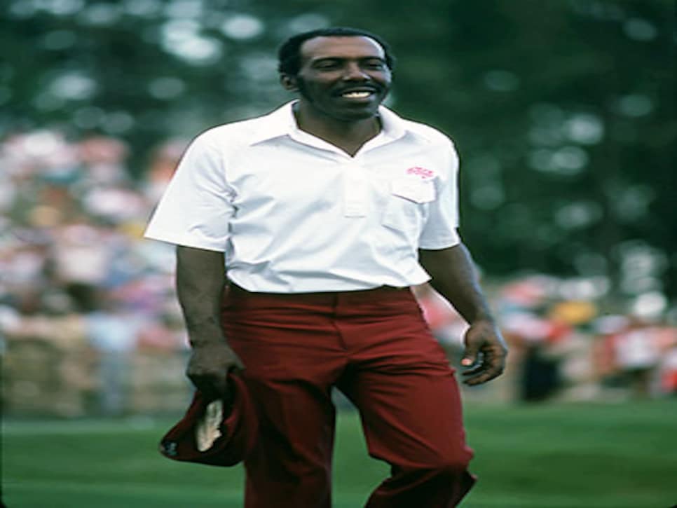 /content/dam/images/golfdigest/fullset/2015/07/20/55ad7d07b01eefe207f71a17_blogs-the-loop-loop-calvin-peete-300.jpg