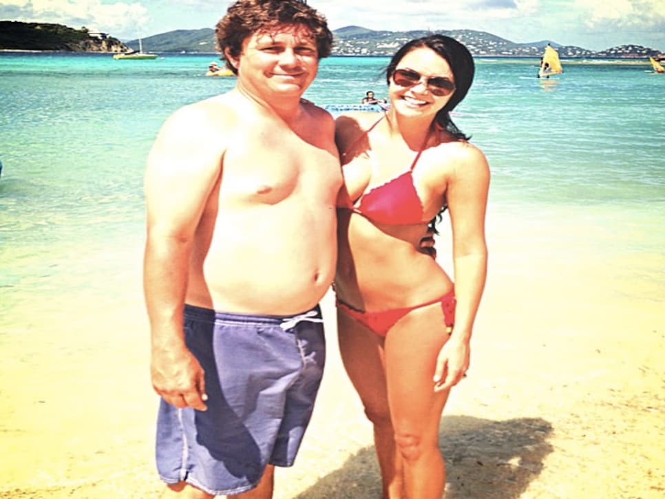 /content/dam/images/golfdigest/fullset/2015/07/20/55ad7d3fb01eefe207f71d54_blogs-the-loop-assets_c-2015-05-jason-dufner-wife-amanda-4-thumb-579x575-157546.png