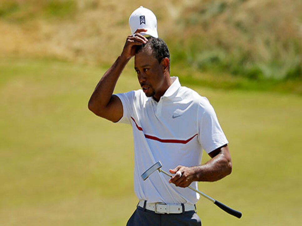 /content/dam/images/golfdigest/fullset/2015/07/20/55ad7d7eadd713143b42d39b_blogs-the-loop-assets_c-2015-06-tiger-friday-chambers-560-thumb-560x343-158569.jpg