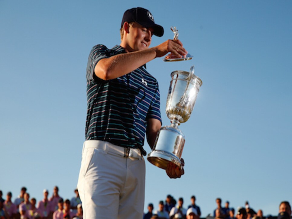 /content/dam/images/golfdigest/fullset/2015/07/20/55ad7db3add713143b42d663_blogs-the-loop-trophy.jpg