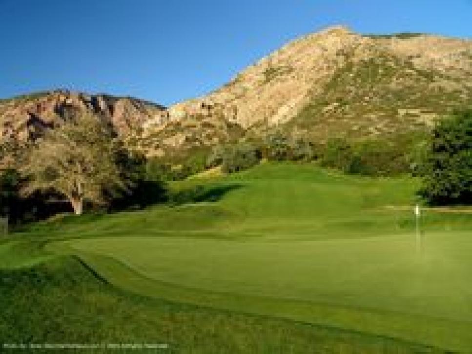 golf-courses-blogs-golf-real-estate-2greenb_mtogden-thumb-230x172.jpg