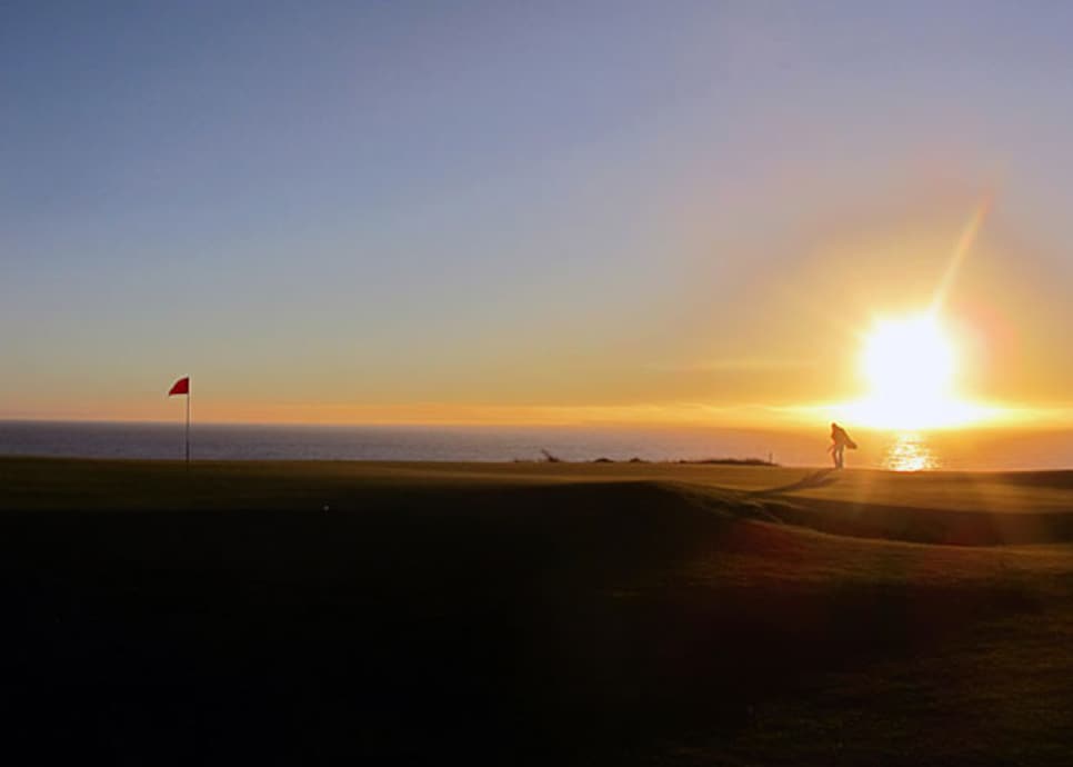 Bandon Dunes, No. 16 (Par 4, 363 yards)