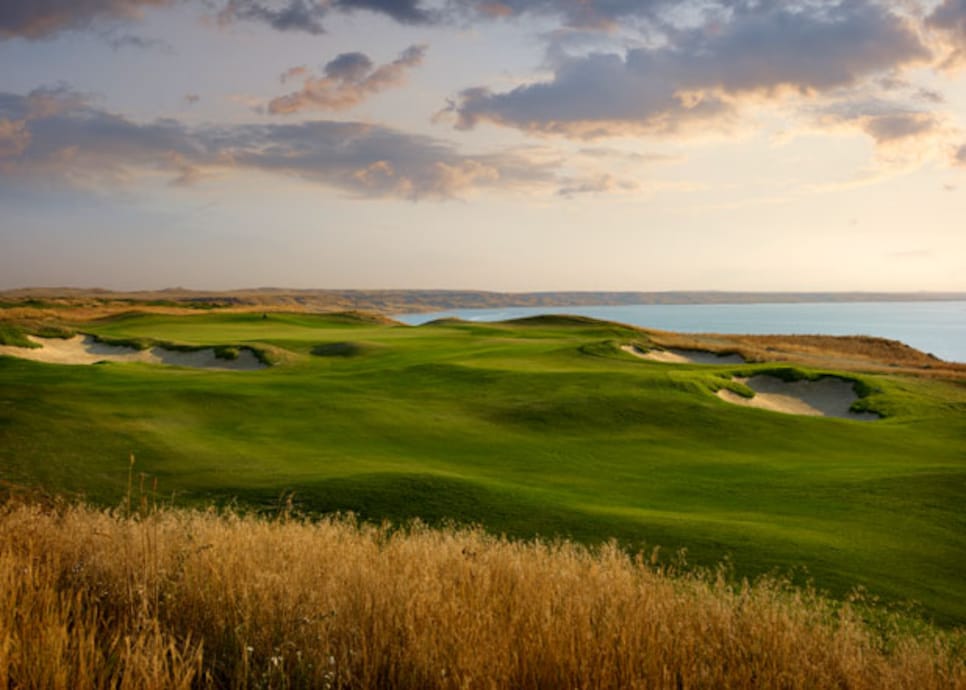 Sutton Bay Club, Agar, South Dakota