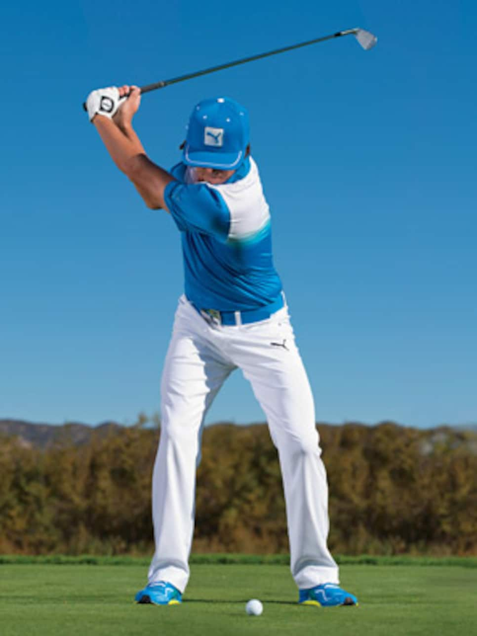 instruction-2013-10-inar03a-rickie-fowler-4-keys-to-go-low.jpg