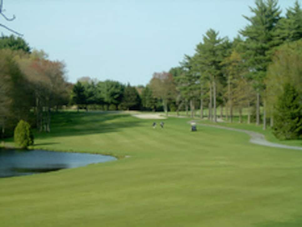 golf-courses-blogs-golf-real-estate-golf-thumb-230x172.jpg