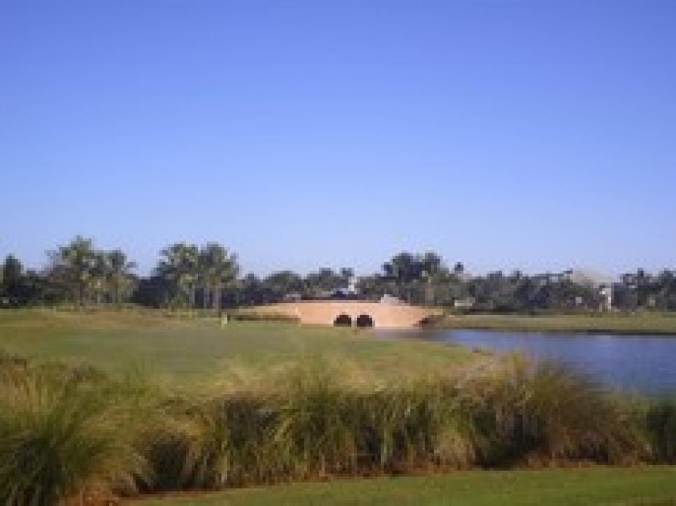golf-courses-blogs-golf-real-estate-fiddlers_creek67-thumb-230x172.jpg