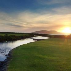 Ireland\'s Waterville Links annual hosts the World Invitational Father-Son Golf Tournament.