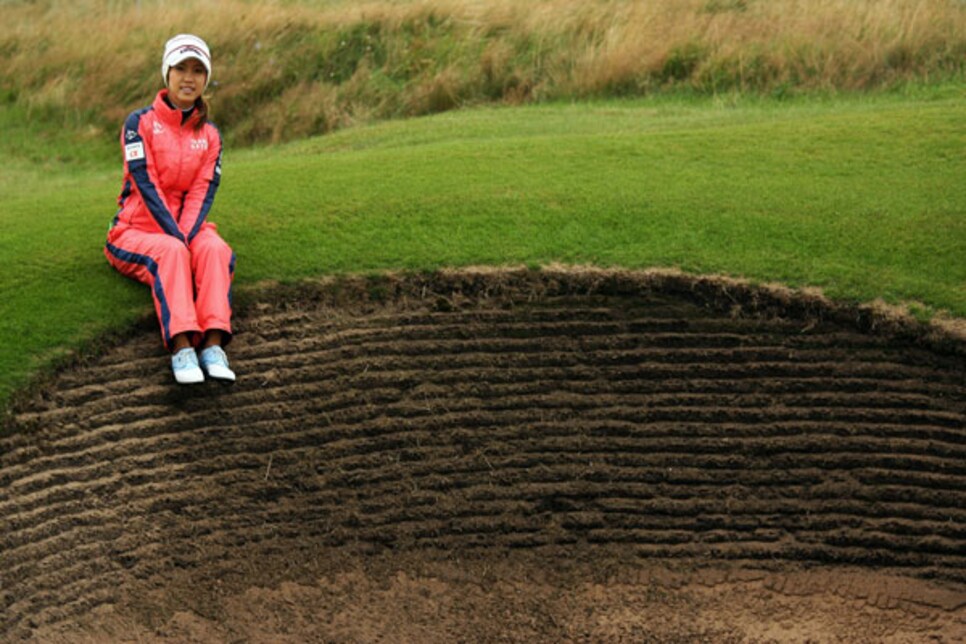 golf-digest-woman-blogs-golf-digest-woman-GDWblogLythamBunkers.jpg