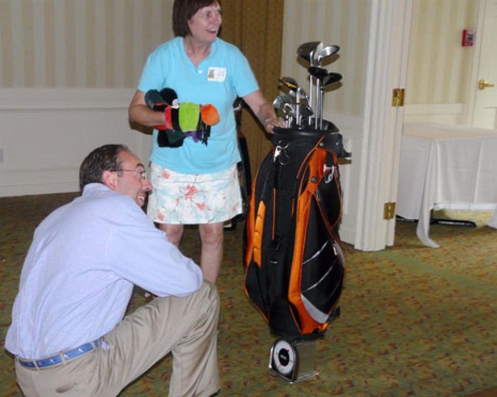 golf-digest-woman-blogs-golf-digest-woman-2009memberguest_winner.jpg