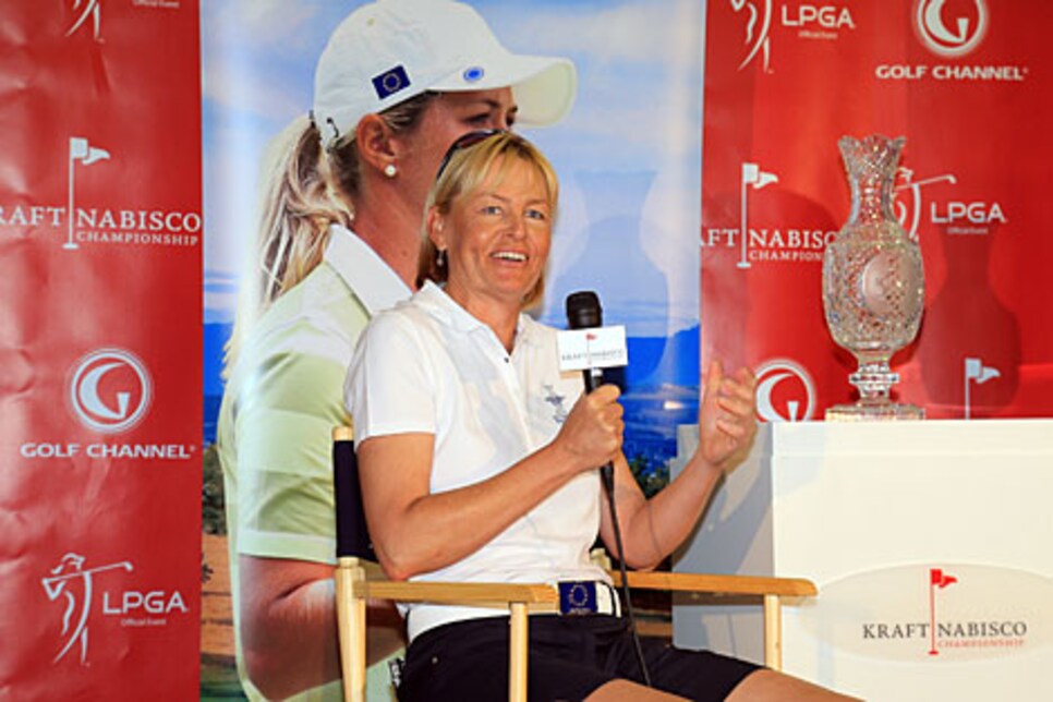 golf-digest-woman-blogs-golf-digest-woman-assets_c-2012-03-blog_neumann_strege_0328-thumb-470x306-61262.jpg