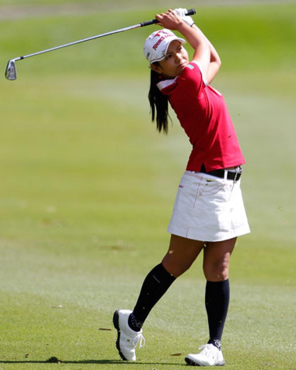 golf-digest-woman-blogs-golf-digest-woman-gdw_fashion_ai_miyazato.jpg