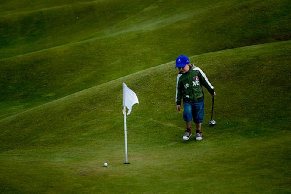 golfworld-2013-01-gwar-sirak-grow-golf.jpg