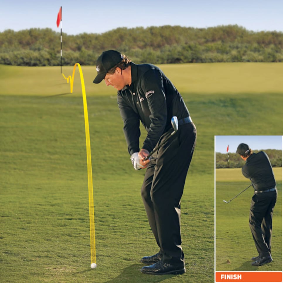 instruction-2009-12-inar01-phil-mickelson-chip-pitch.jpg