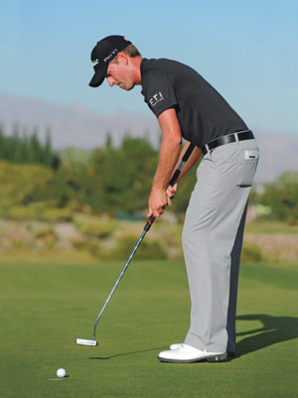 instruction-2014-05-inar01-jim-mclean-short-putts.jpg