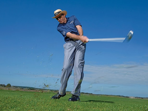 David Leadbetter: Take The Right Divot 