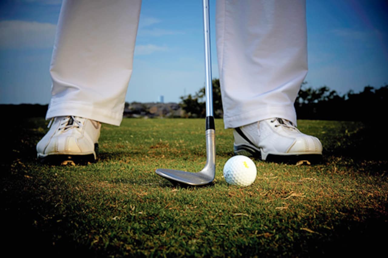 Randy Smith: Pitch To Any Pin | Instruction | Golf Digest