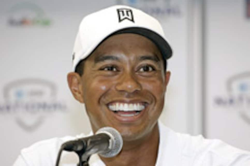 golfworld-2007-07-tigerwoods-att.jpg