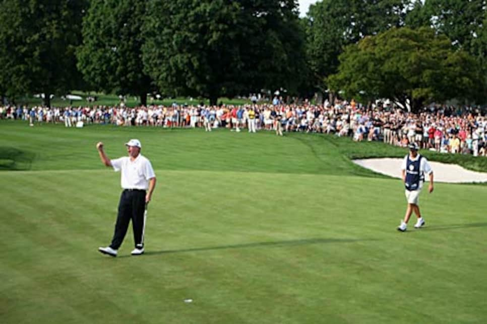 golfworld-2007-08-gwar01_070831stricker.jpg