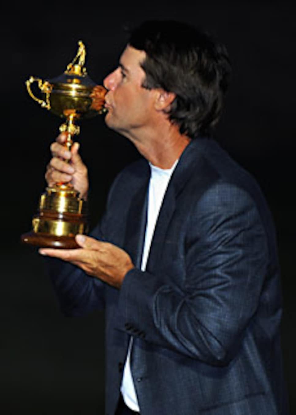 golfworld-2008-12-gwar01_081211azinger_rydercup.jpg