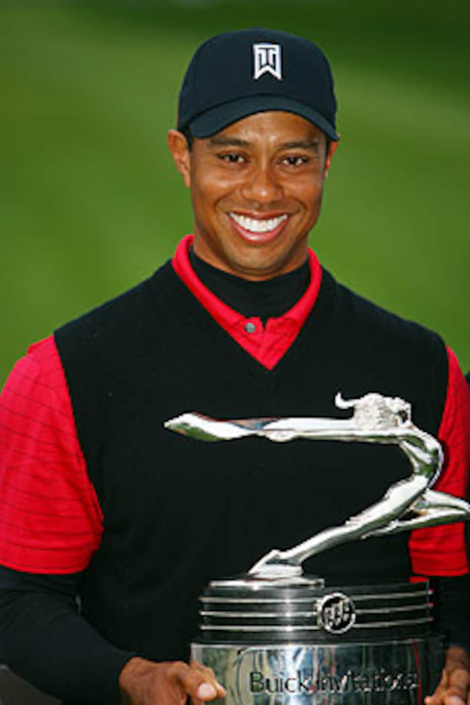 golfworld-2009-02-090204tiger.jpg