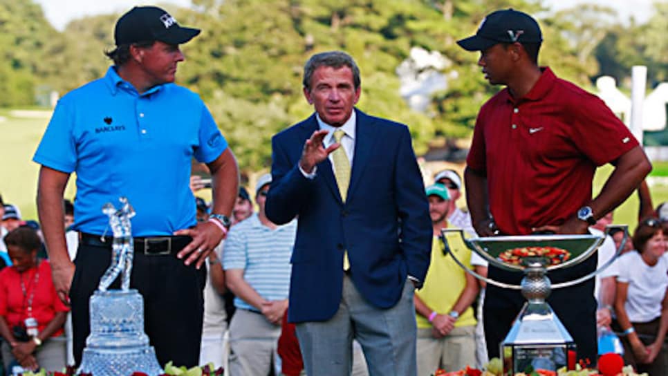 golfworld-2009-09-gwar01_090927_woods_mickelson_finchem.jpg