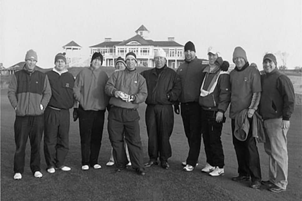 golfworld-2009-12-gwar01_winter_golf_editors.jpg